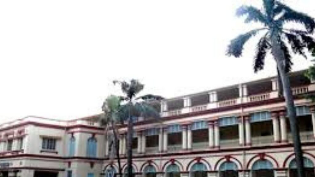  Jadavpur University, Kolkata