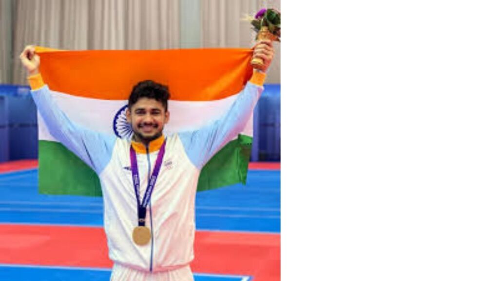 . Naveen Kumar – The "Naveen Express"