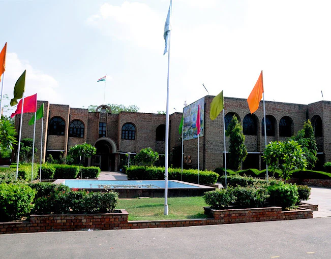 Top 10 Schools in Bhiwani for 2026 Admissions