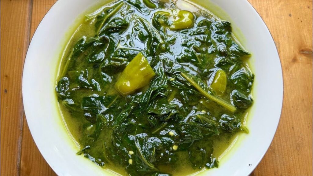 Top 10 Must-Try Foods in Kashmir This Summer (2026 Guide)