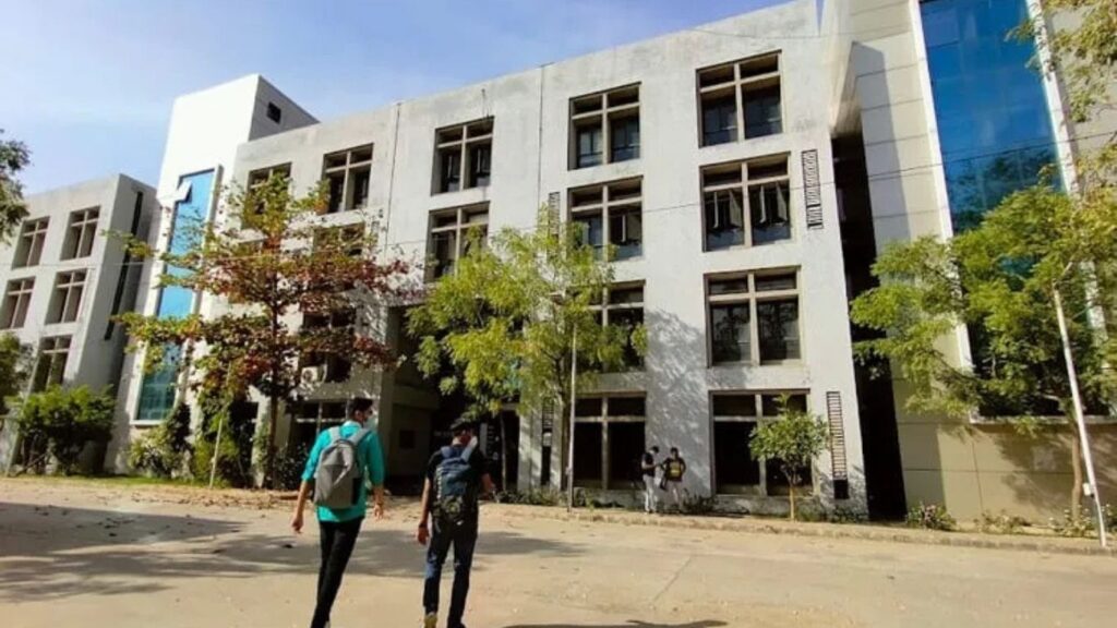Top 10 Universities in Gujarat